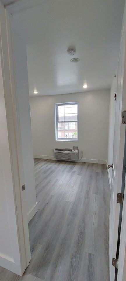 273 Oak StreetApartment # 301 #301 - Photo 6 of 10