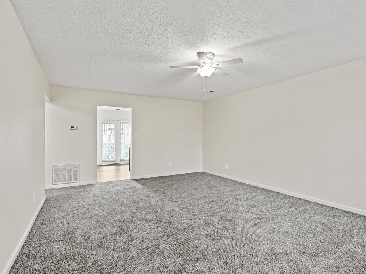 1806 Runnymead Ave Sw #302B - Photo 4 of 50