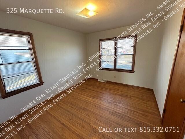 325 Marquette Rd - Photo 6 of 9