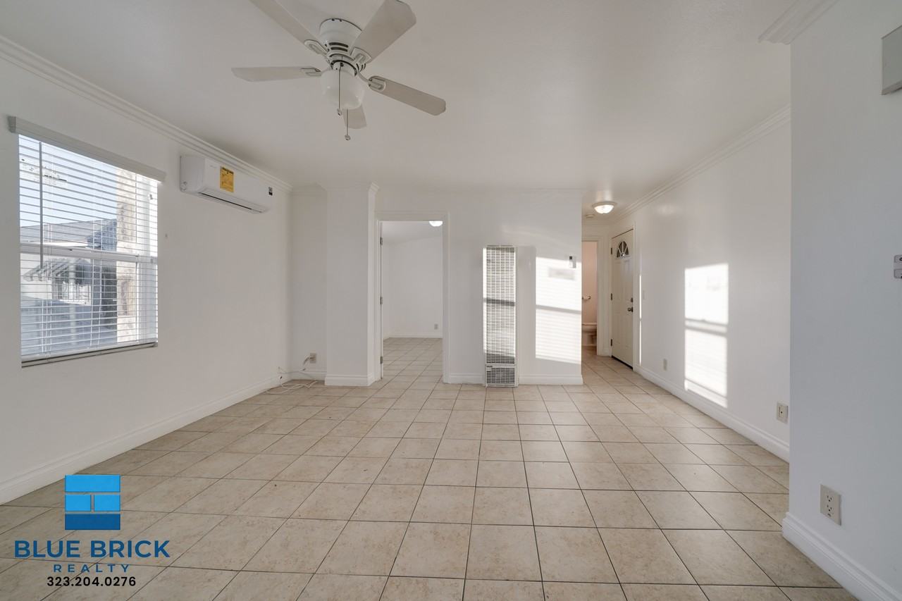 1719 W 35th Pl #4 - Photo 4 of 18