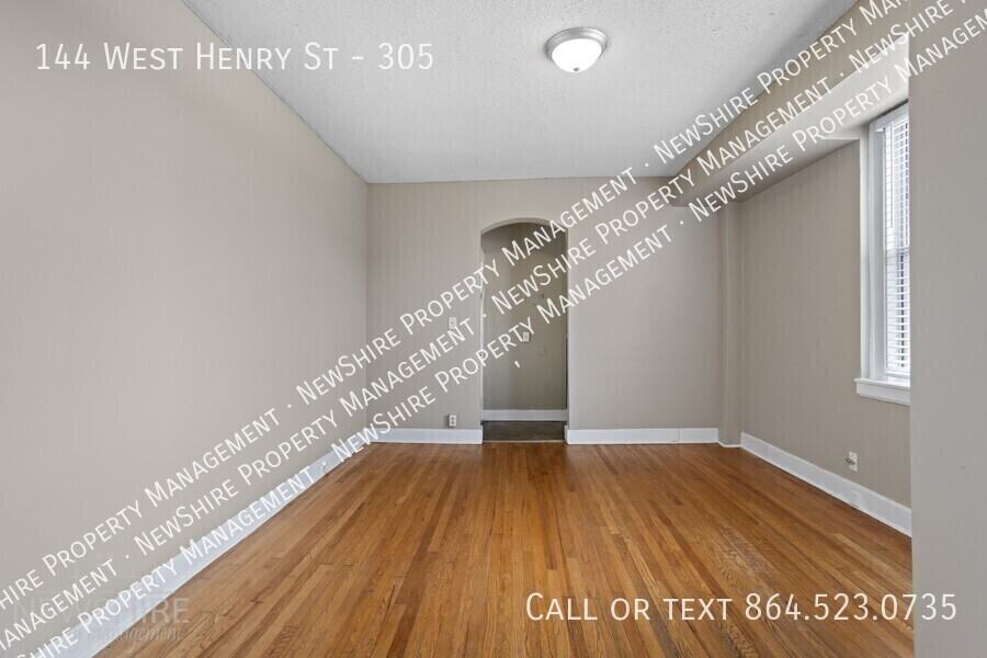 144 W Henry St #305 - Photo 5 of 50