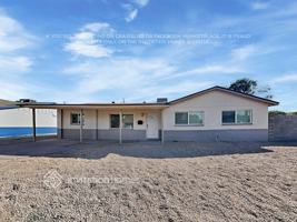 featured image of 7801 E Loma Land Dr