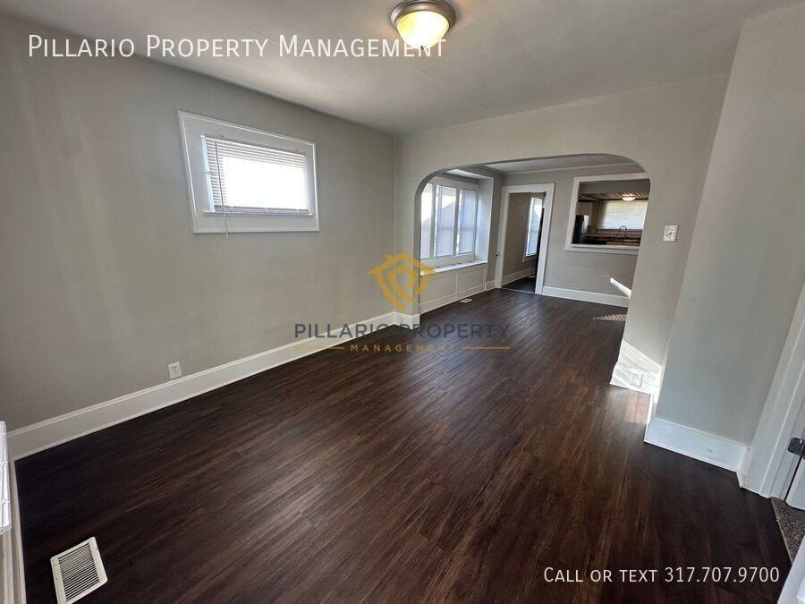 1528 E Tabor St - Photo 4 of 26