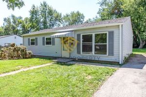 featured image of 2832 Manlove Ave