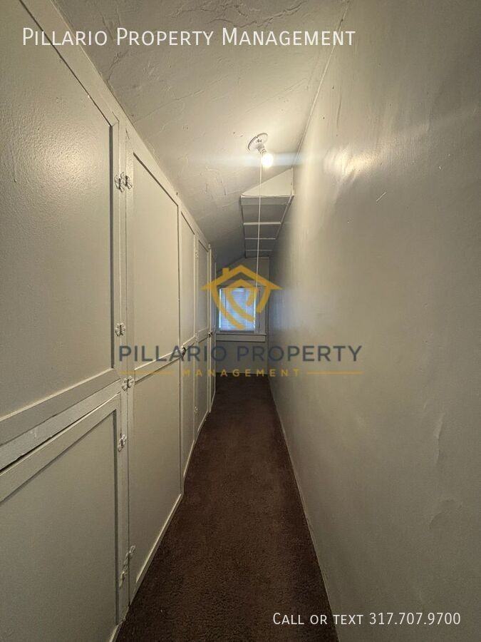 1025 W 35th St - Photo 4 of 19