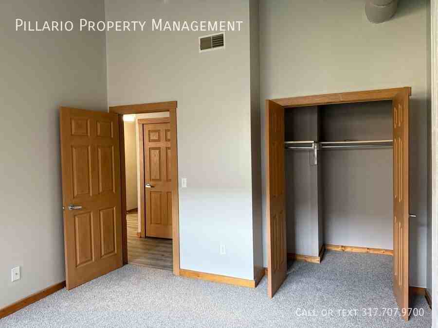 401 N 10th St ##316 - Photo 2 of 33