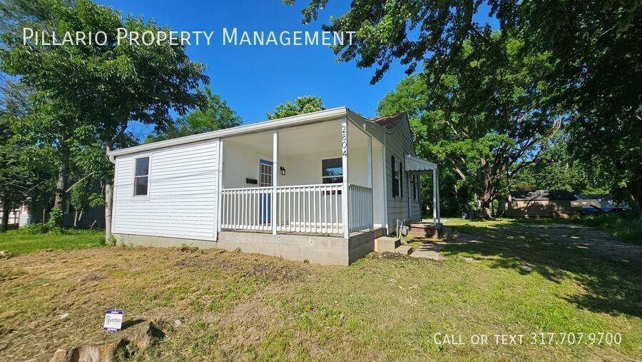 2806 Raible Ave - Photo 3 of 20