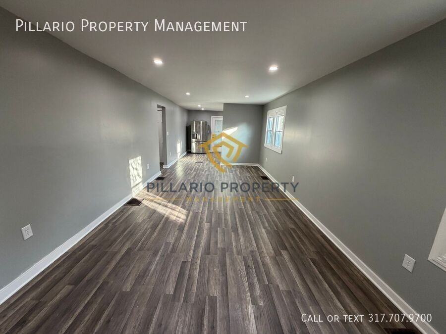 3906 Hoyt Ave - Photo 3 of 9