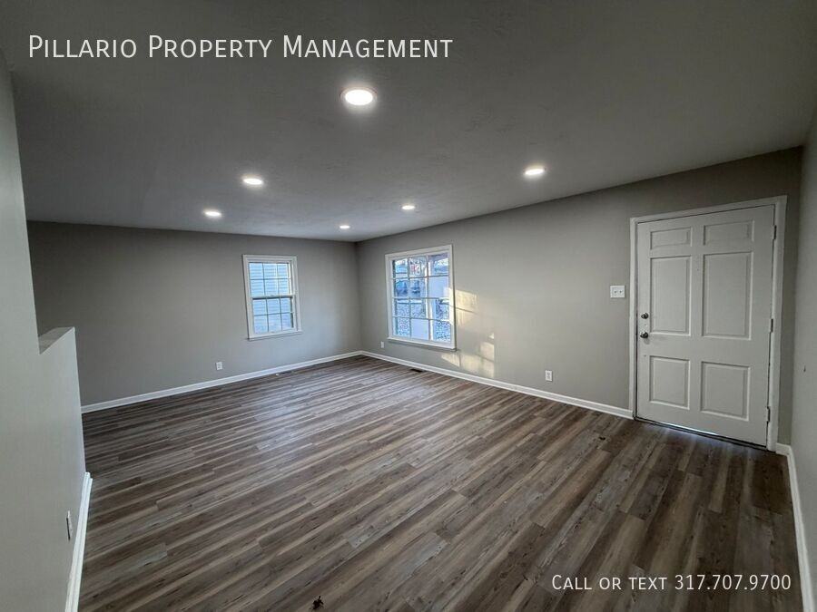 7903 Roseway Ct - Photo 2 of 13