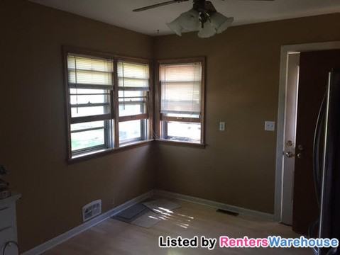 2327 17th Ave Nw - Photo 3 of 7