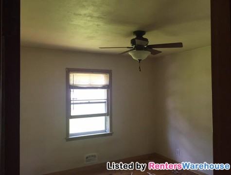 2327 17th Ave Nw - Photo 5 of 7