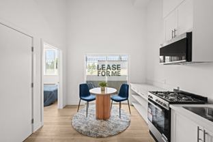 4347 Woodlawn Ave #B1B - Photo 1 of 1