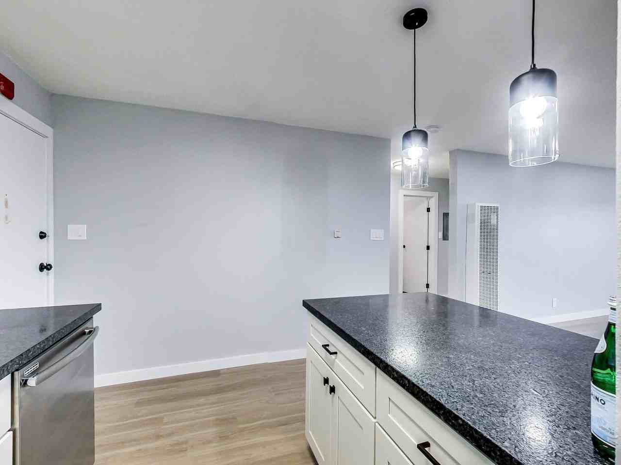 281 Macarthur Blvd #102 - Photo 6 of 18