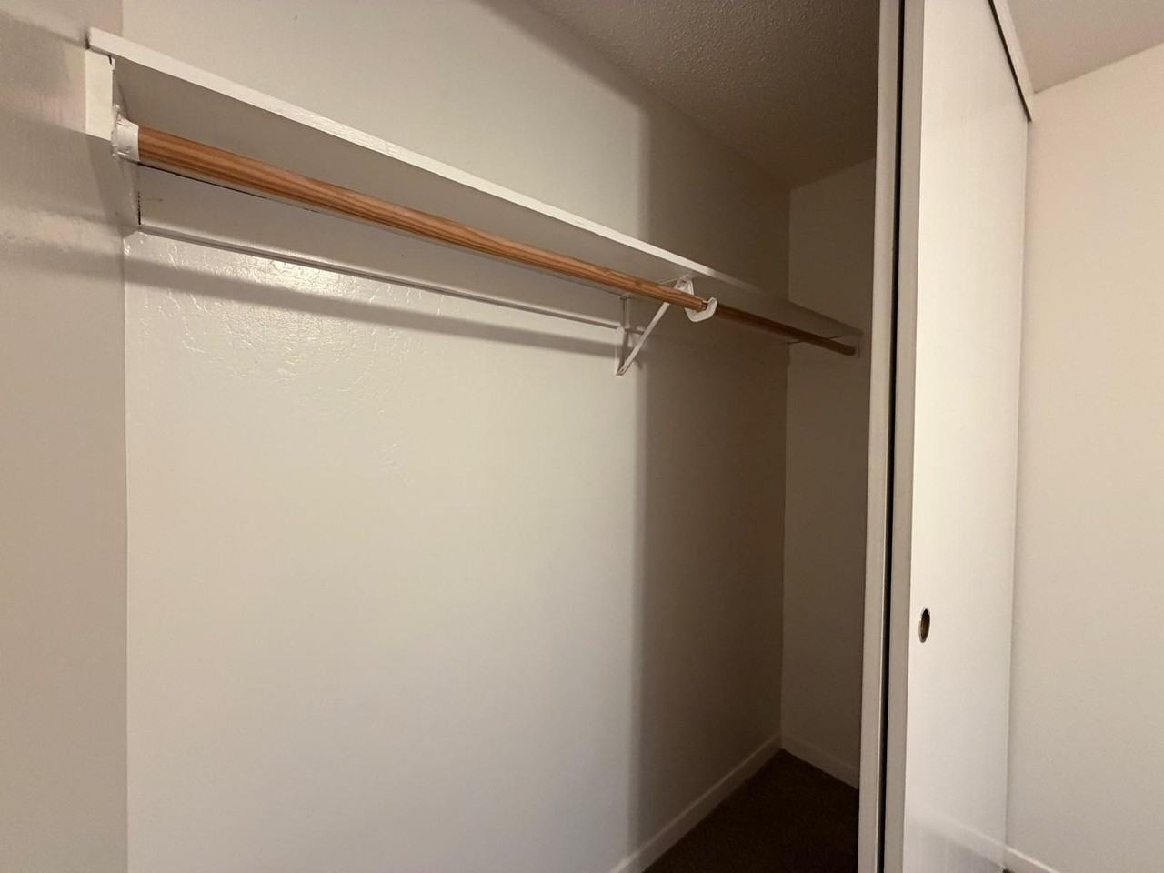 4001 San Leandro St #30