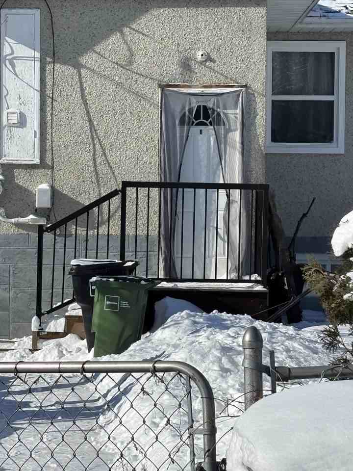 12905 72 St Nw Bsmt - Photo 2 of 10