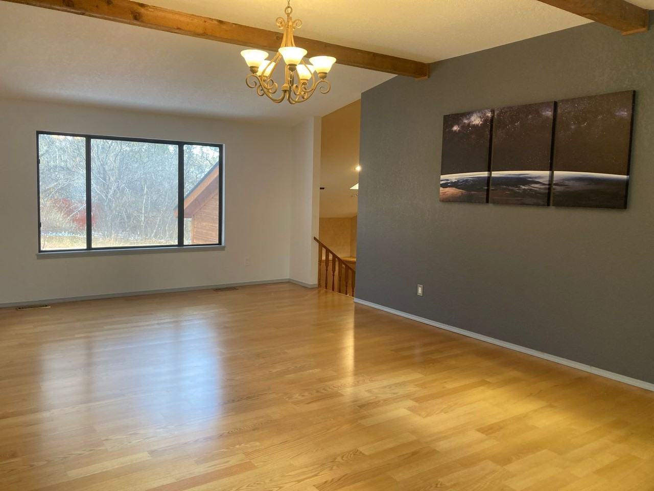 405 Fir Dr - Photo 5 of 28