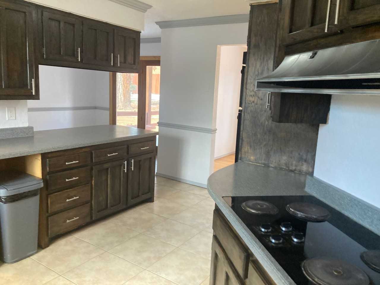 405 Fir Dr - Photo 6 of 28