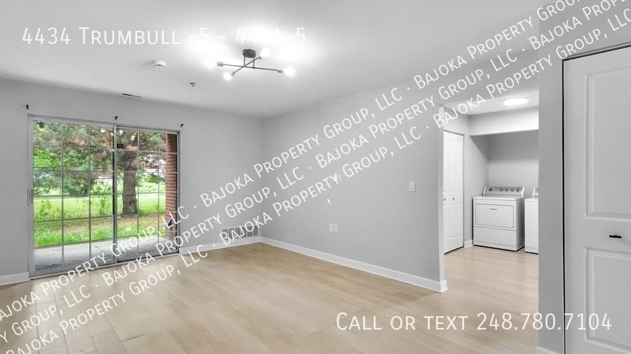 4434 Trumbull -5 #4434-5 - Photo 2 of 11
