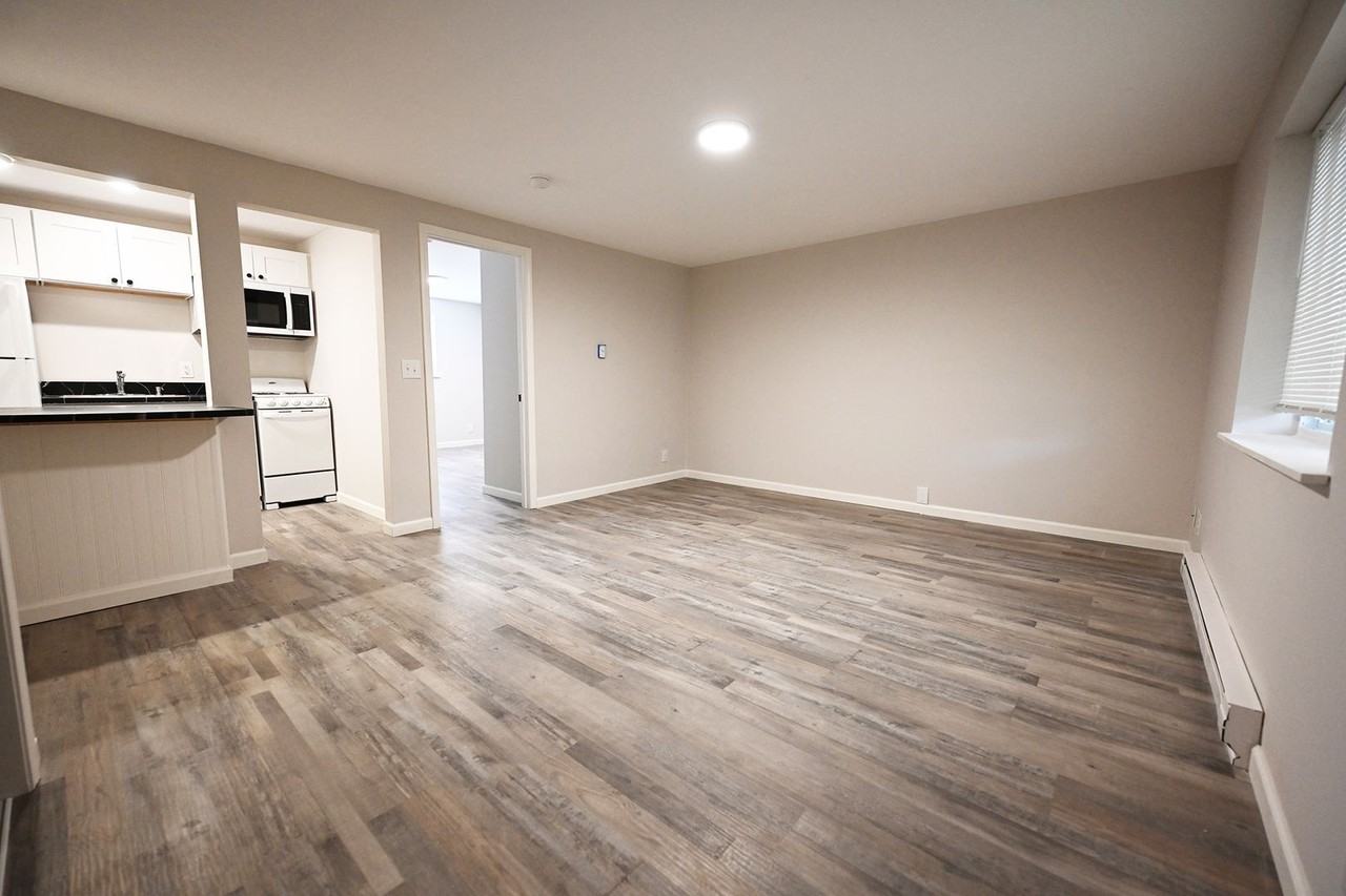 225 Hillside Cir #6 - Photo 6 of 48