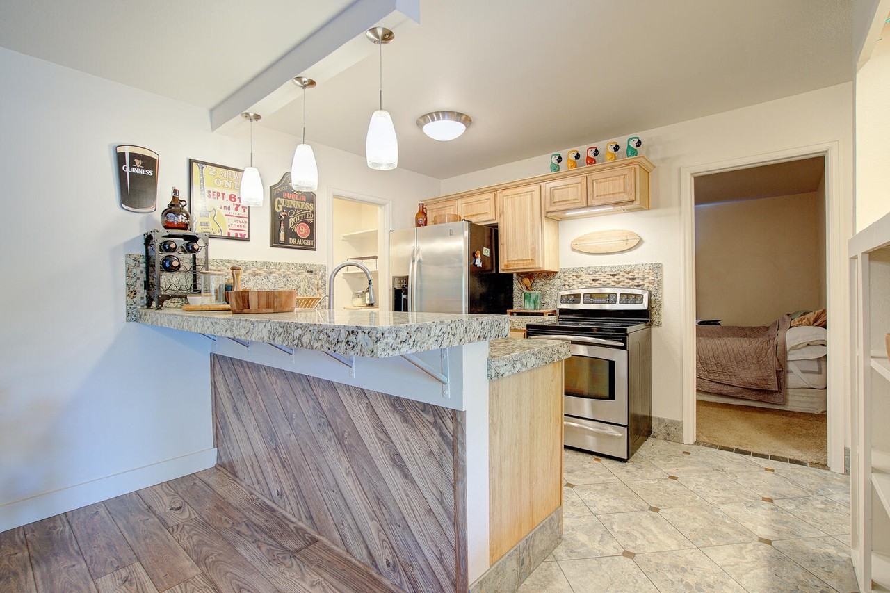 1315 Kirkwood Dr #901-901 - Photo 5 of 29