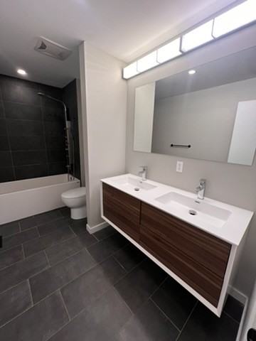 1371 Maxime St #A - Photo 4 of 38