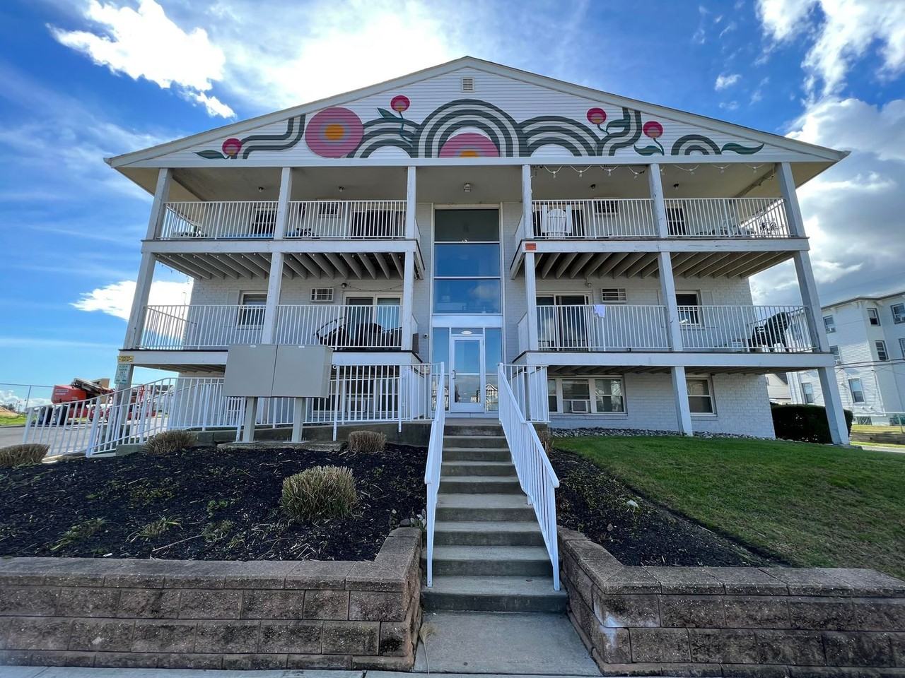 220 4th Ave - Photo 2 of 14