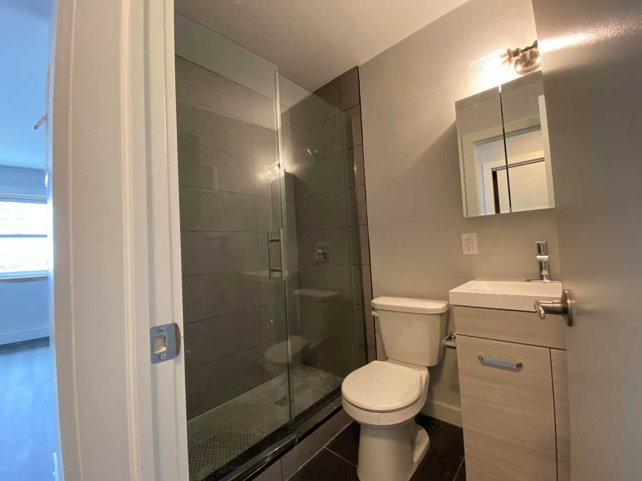 220 4th Ave - Photo 3 of 14