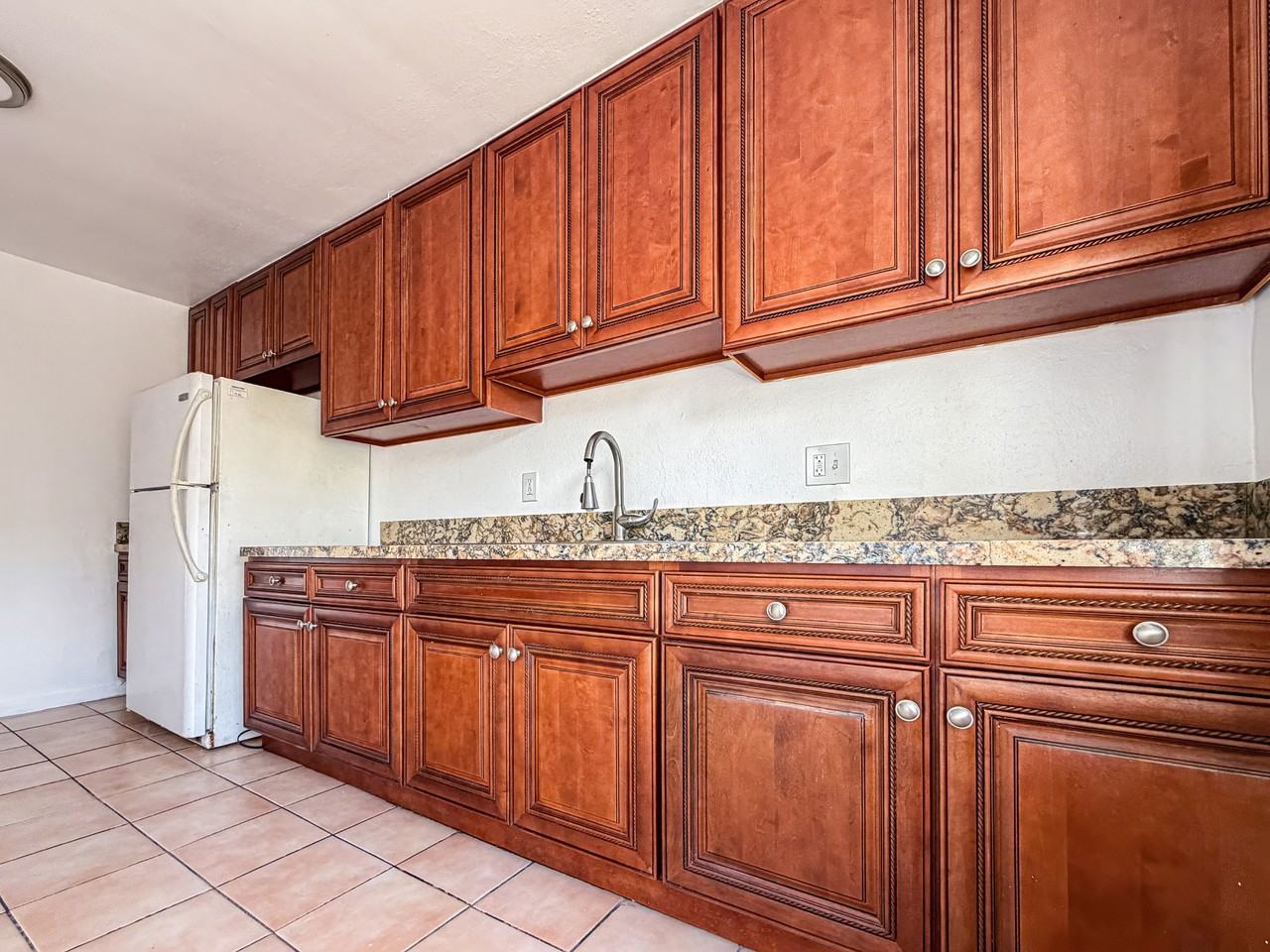 4024 Palmwood Dr #2 - Photo 7 of 28