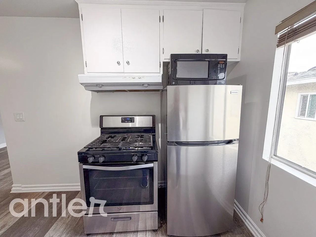 DICKENS & #4 - Photo 6 of 10