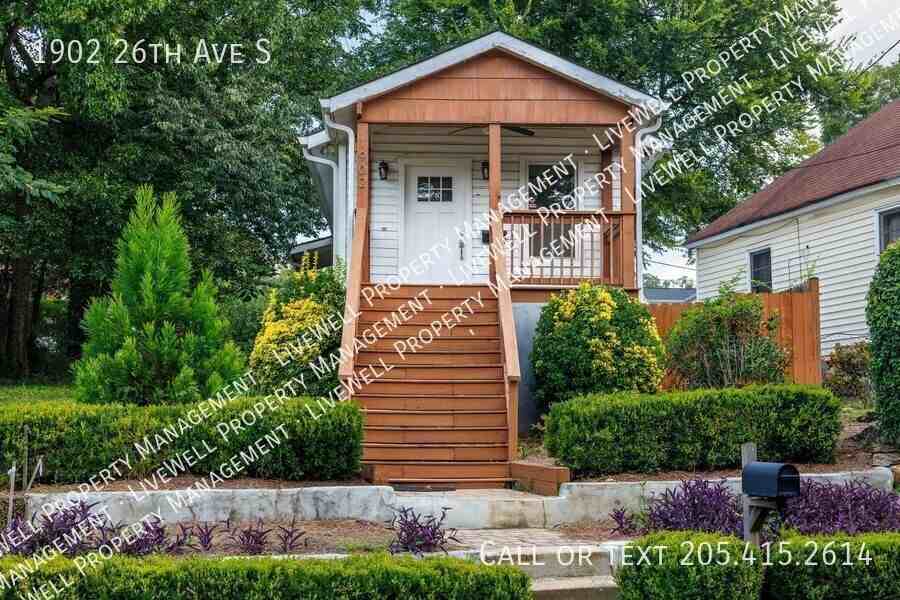 1902 26th Ave S - Photo 2 of 20