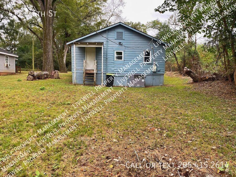 412 E 6th St - Photo 2 of 12