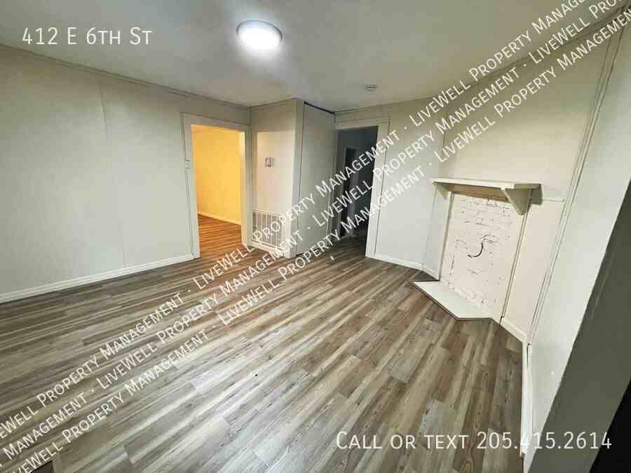 412 E 6th St - Photo 6 of 12