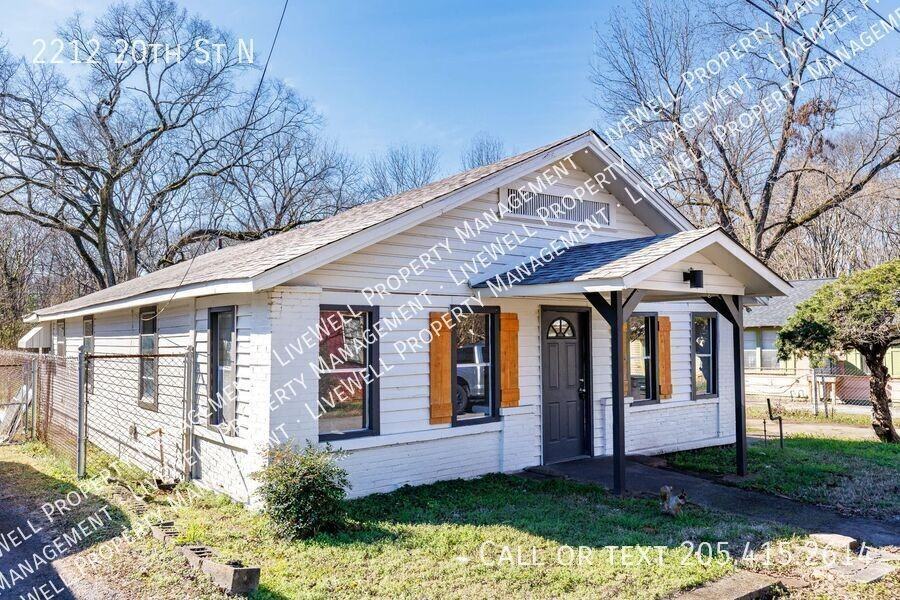 2212 20th St N - Photo 3 of 19