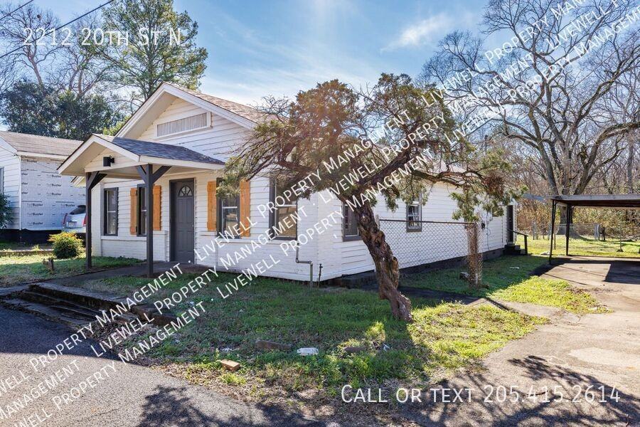 2212 20th St N - Photo 4 of 19