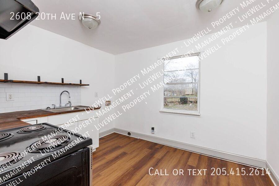 2608 20th Ave N #5 - Photo 5 of 43