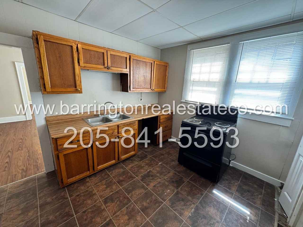 1236 Elm Ave - Photo 4 of 6