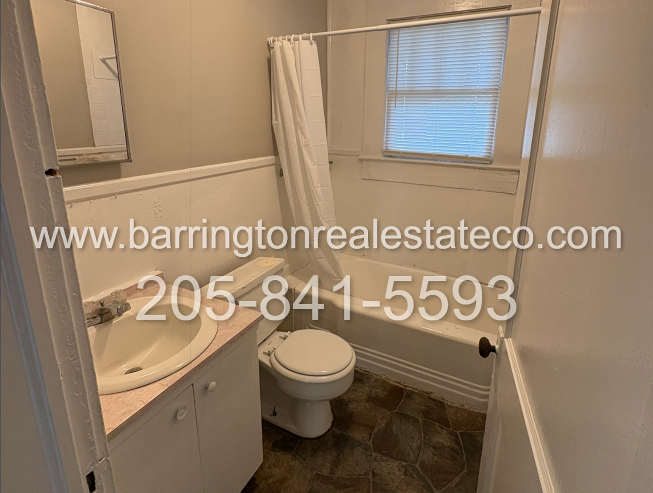 1137 Sloan Ave #A - Photo 4 of 4