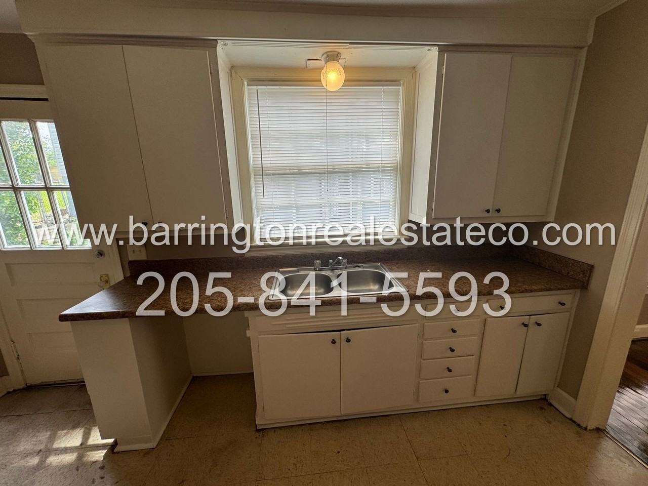 915 6th St W - Photo 5 of 6