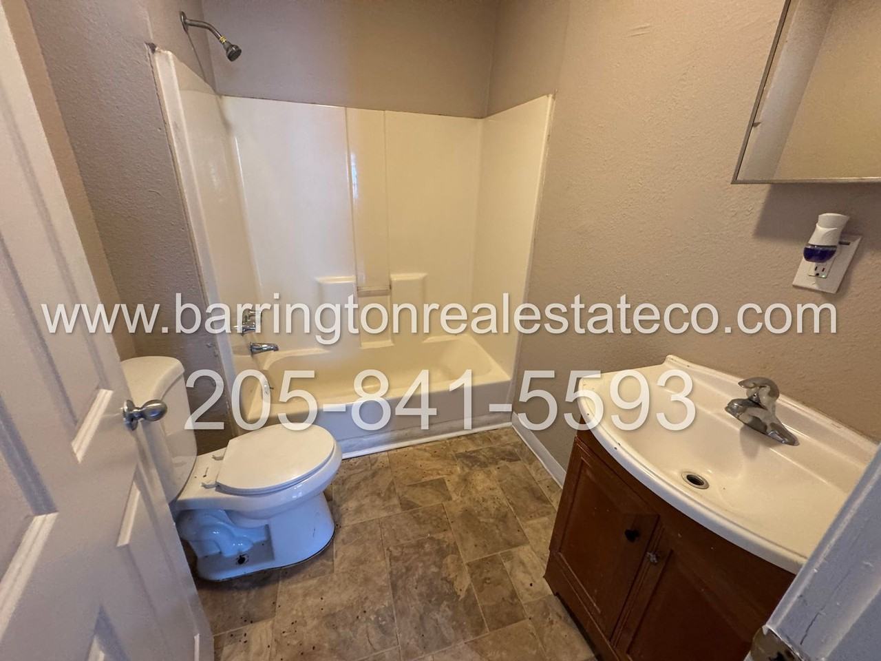 605 10th Ave - Photo 5 of 5