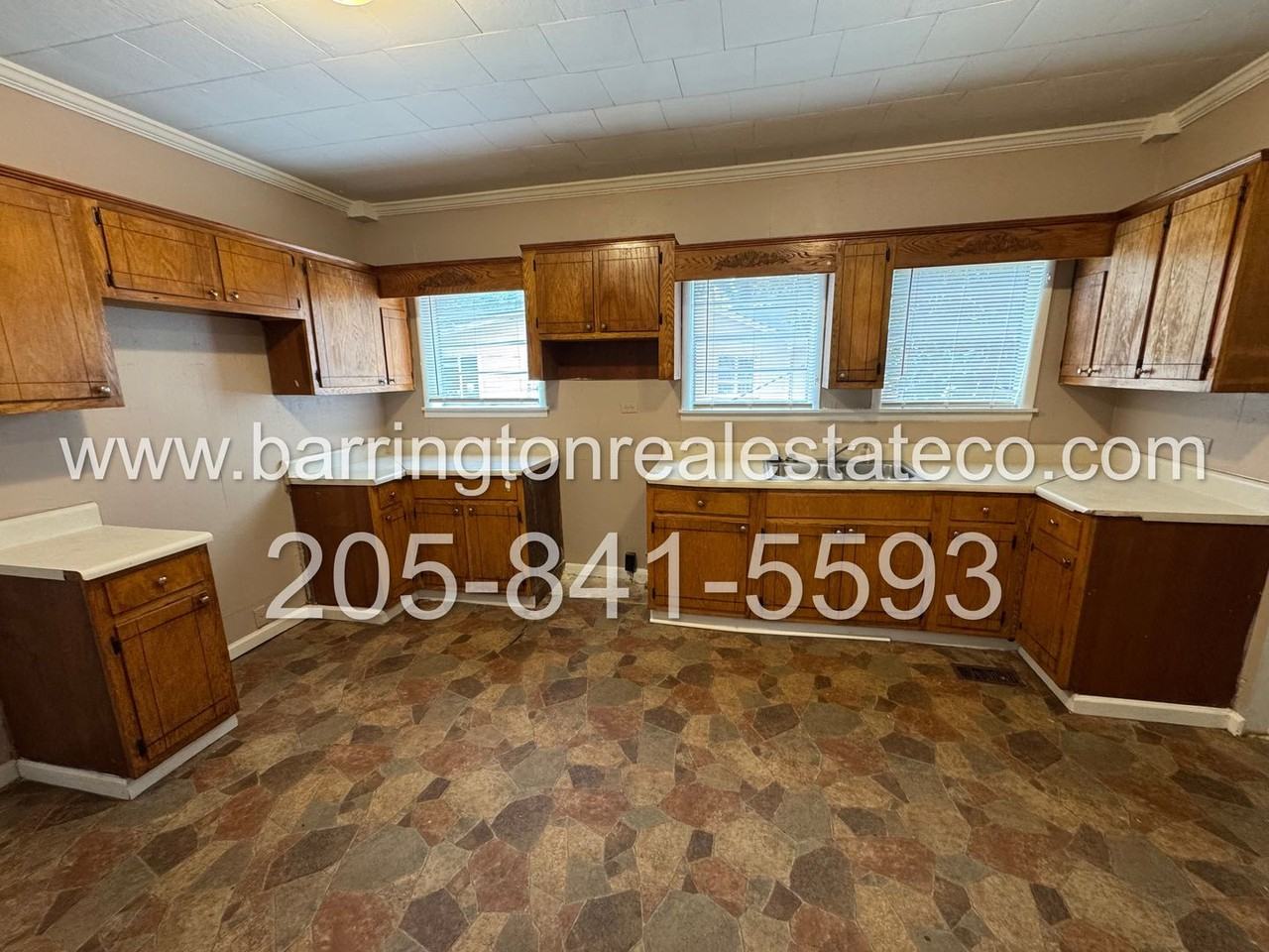 2516 Powderly Ave Sw - Photo 3 of 4