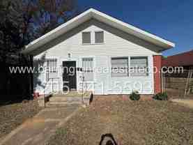 724 4th Ct W - Photo 1 of 1