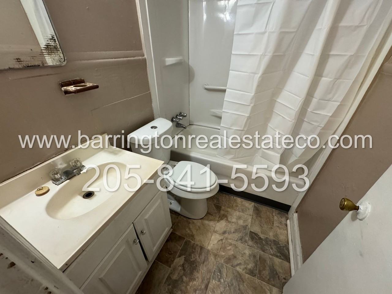 132 17th St Sw - Photo 4 of 4