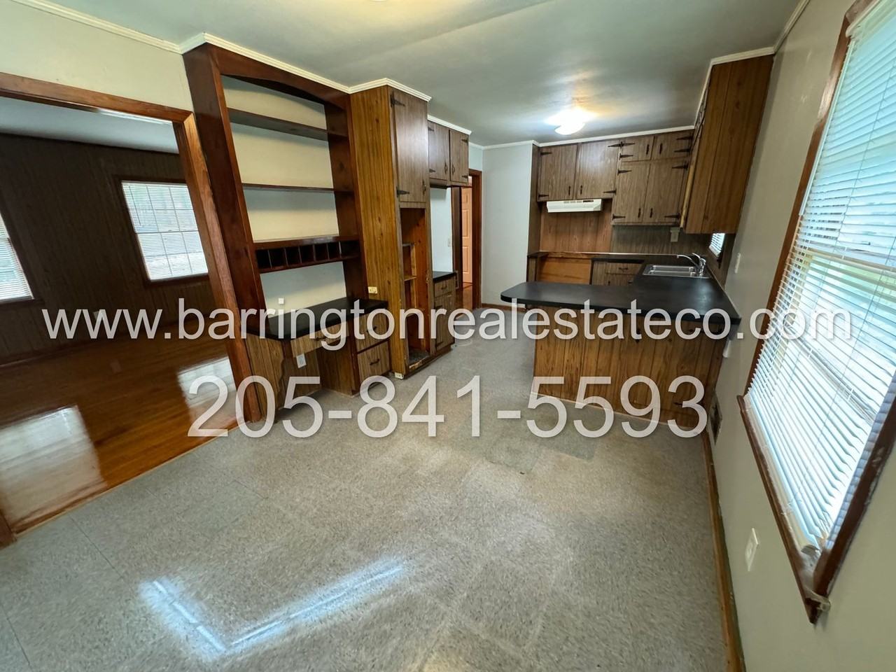 1237 Linwood St - Photo 3 of 6