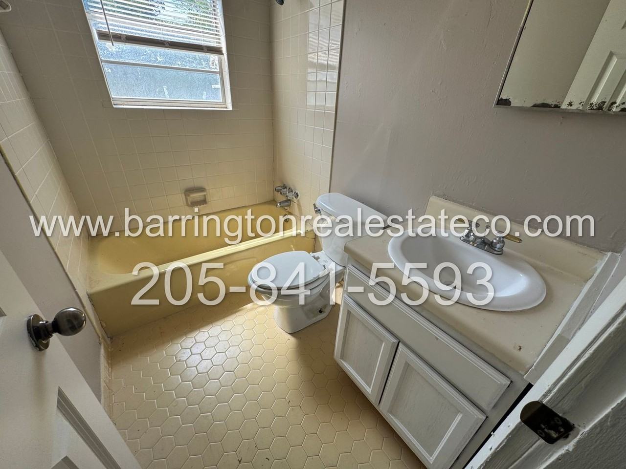 1613 26th Street Ensley #C - Photo 4 of 5