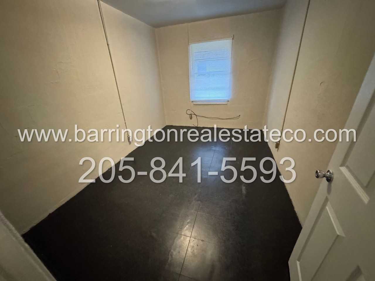 337 Iota Ave S #B - Photo 4 of 6