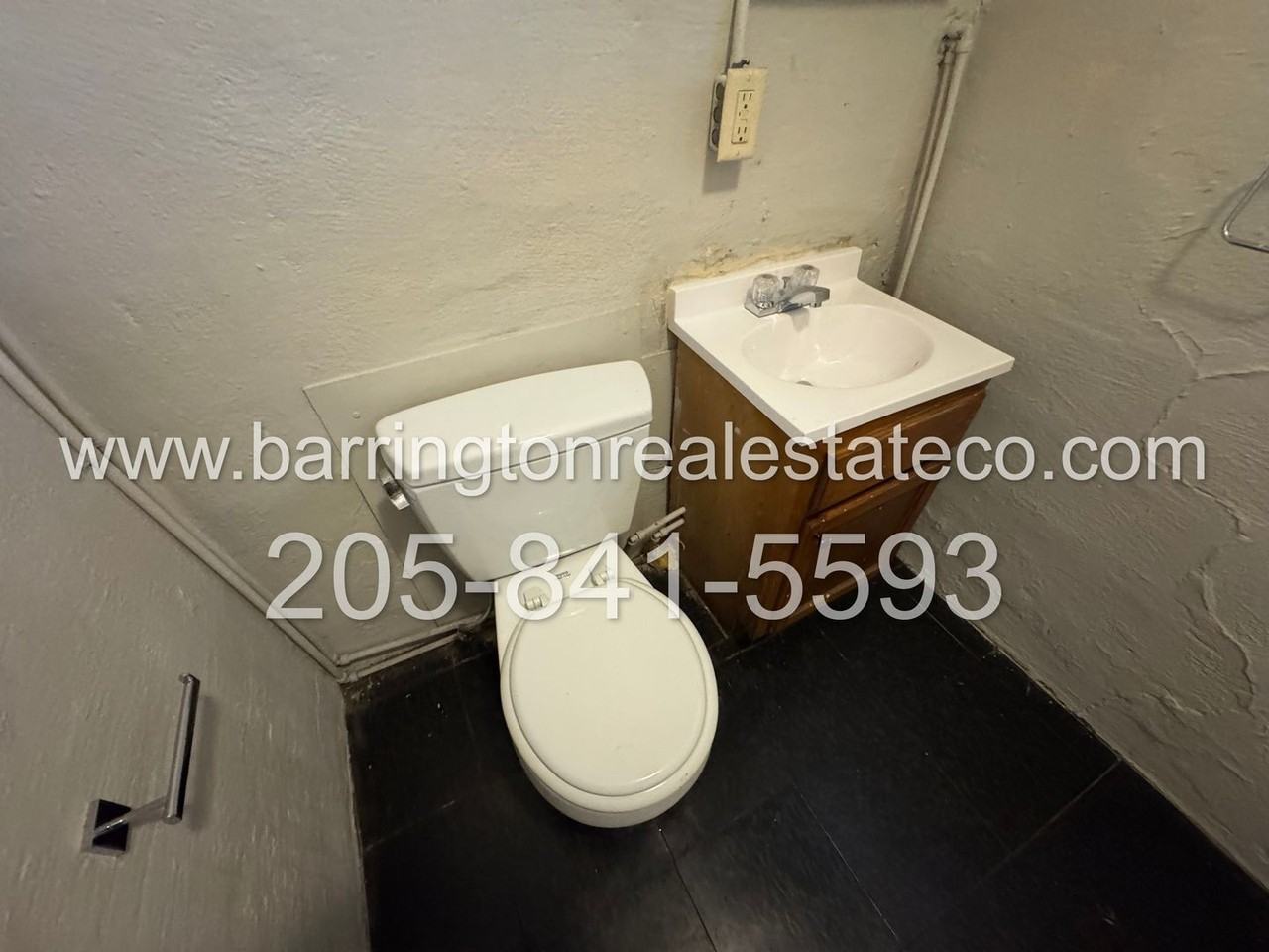 337 Iota Ave S #B - Photo 5 of 6