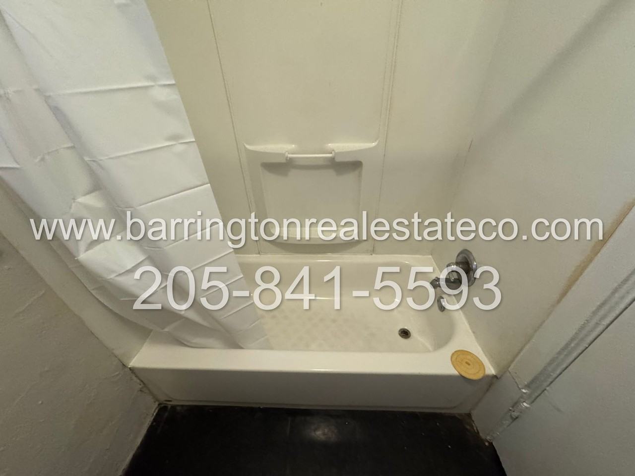 337 Iota Ave S #B - Photo 6 of 6