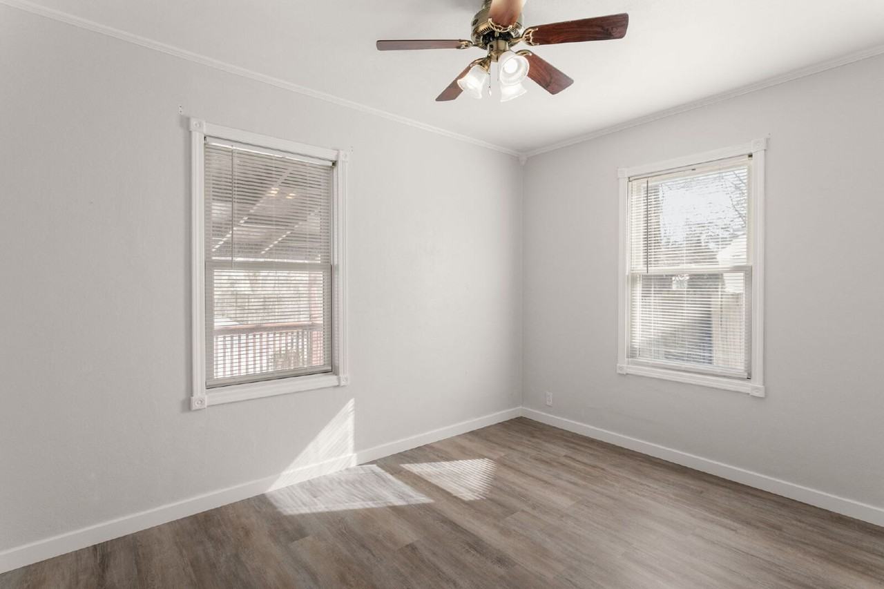 724 Northwood Dr - Photo 5 of 21