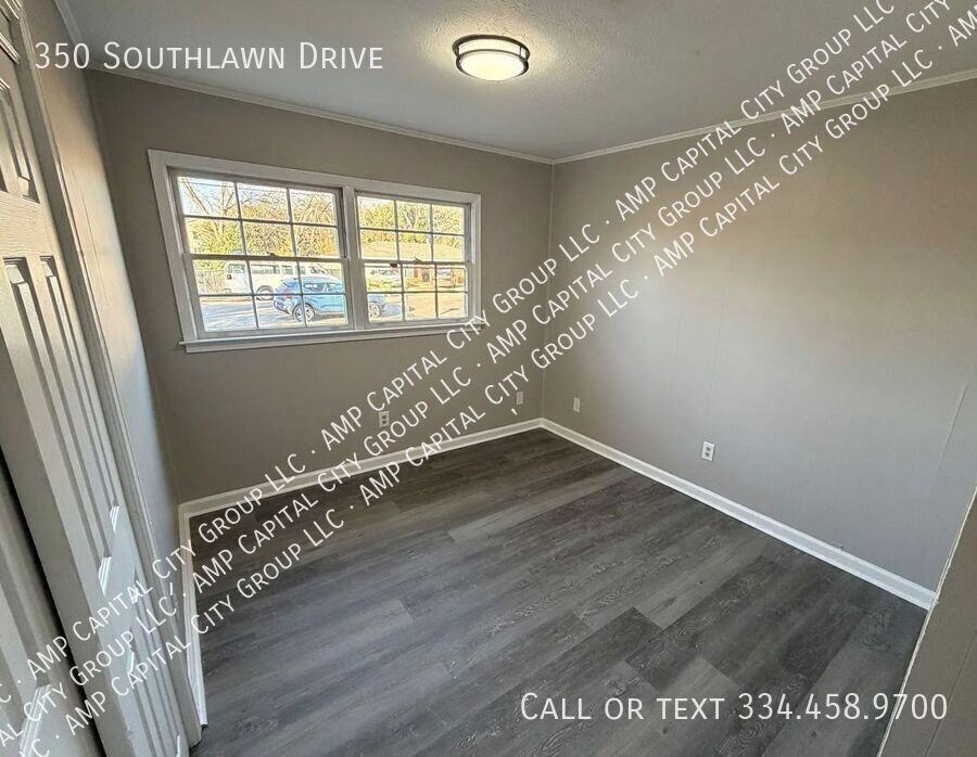 350 Southlawn Dr - Photo 3 of 11