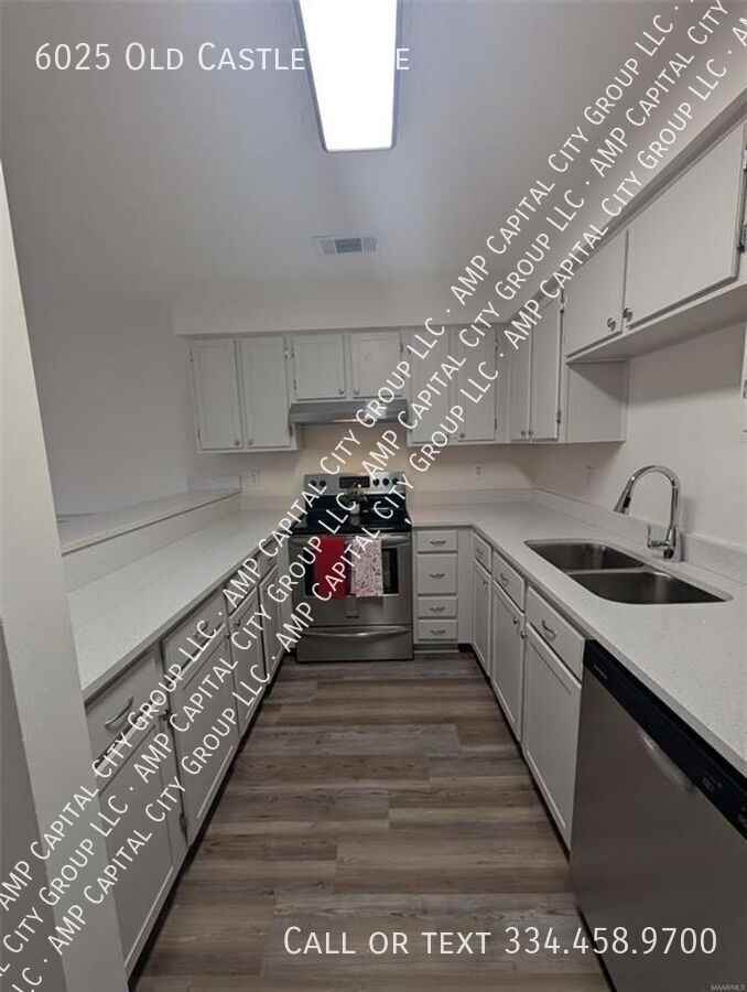 6025 Oldcastle Pl - Photo 7 of 26